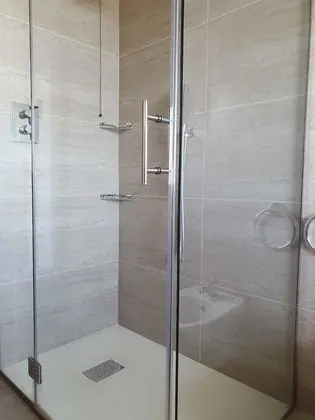 Basic Üç Kişilik Oda