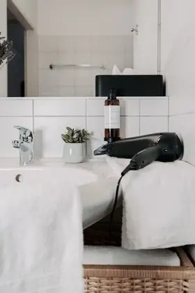 City Tek Büyük veya İki Ayrı Yataklı Oda