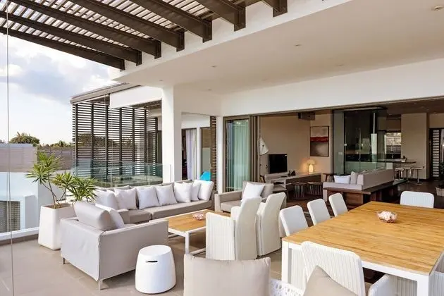 Çatı Katı Süiti (Penthouse)