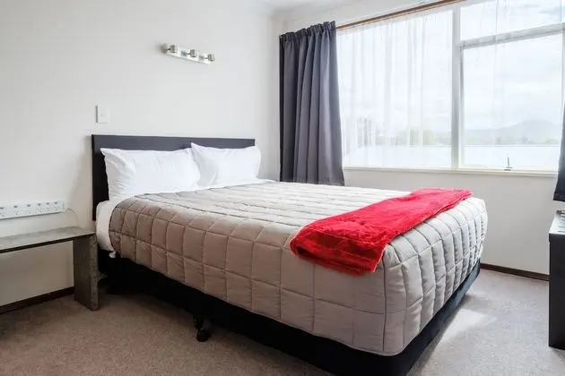 Standard Süit, Birden Çok Yatak Odası, Sigara İçilmez, Küçük Mutfak (Upstairs)
