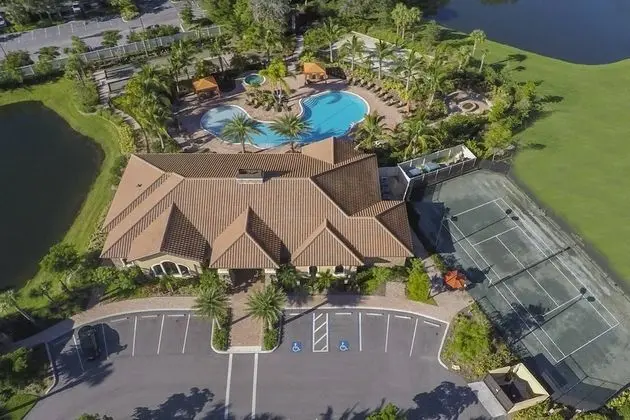 Ev (Esplanade by Siesta Key)
