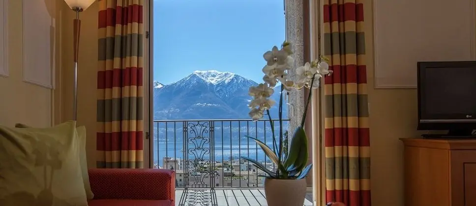 Deluxe Dört Kişilik Oda, Göl Manzaralı