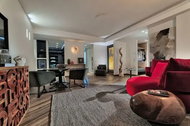 Design Süit, Kişiye Özel Havuzlu