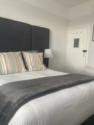 Comfort Tek Büyük Yataklı Oda (Second Floor)