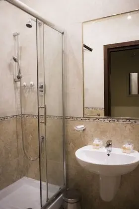 Deluxe Oda, Avlu Manzaralı