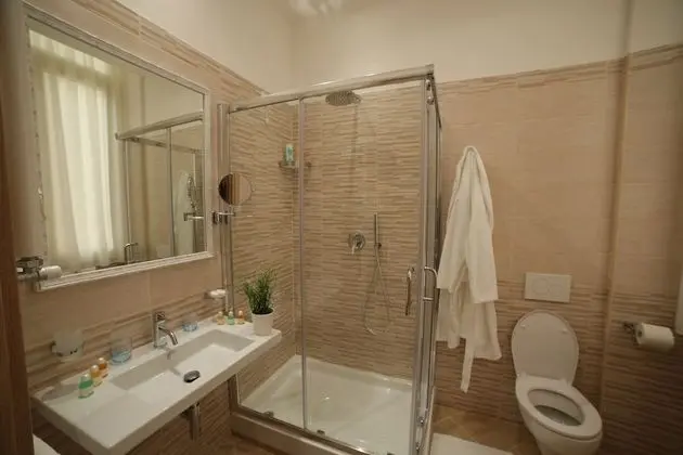 Süit, Balkon, Şehir Manzaralı