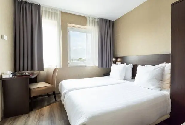 Tek Büyük Yataklı Oda, 2 Yatak Odası, Bağlantılı Odalar