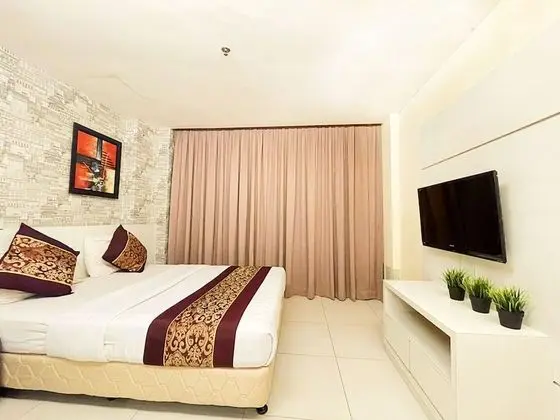 Deluxe Tek Büyük Yataklı Oda