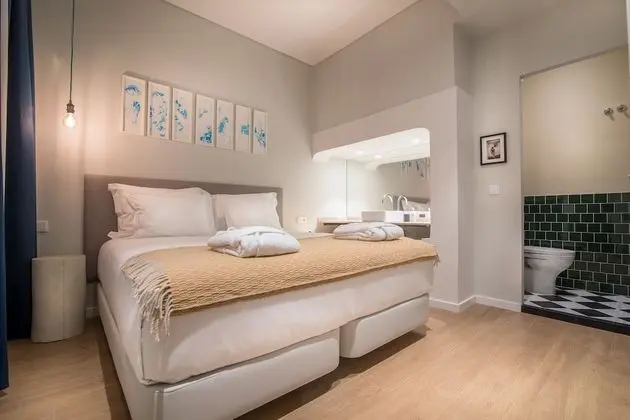 Small Double/Twin Room Interior View