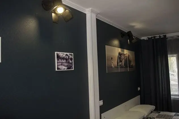 Comfort Tek Büyük Yataklı Oda