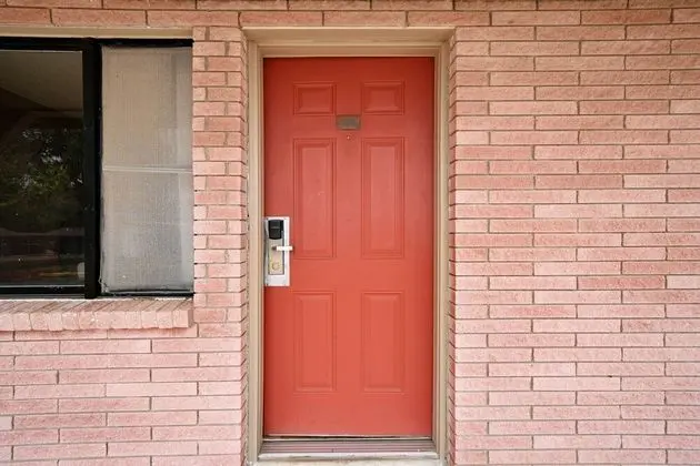 Oda, 1 En Büyük (King) Boy Yatak, Sigara İçilebilir