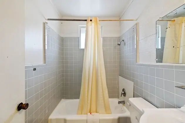 Oda, 1 En Büyük (King) Boy Yatak, Sigara İçilebilir