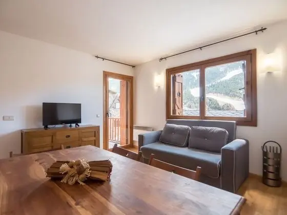 Apart Daire, 3 Yatak Odası, Sigara İçilmez