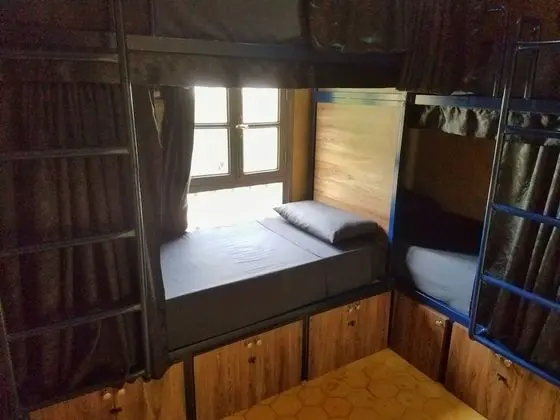 Deluxe Dört Kişilik Oda