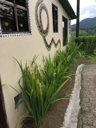 Dört Kişilik Oda, Ortak Banyo