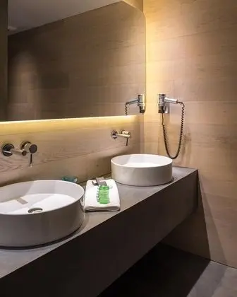Standard Üç Kişilik Oda, Şehir Manzaralı (no balcony)