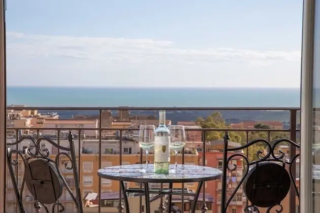 Deluxe Tek Büyük Yataklı Oda, 1 Yatak Odası, Balkon, Deniz Manzaralı