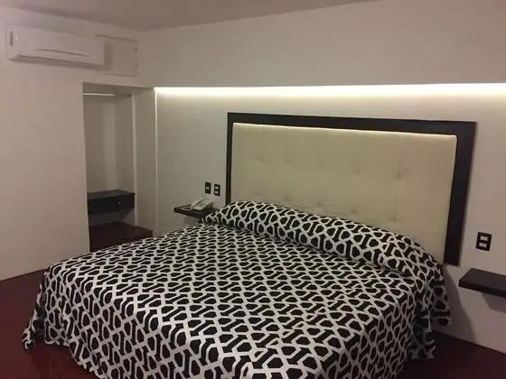 Standard Oda, 1 En Büyük (King) Boy Yatak, Deniz Manzaralı
