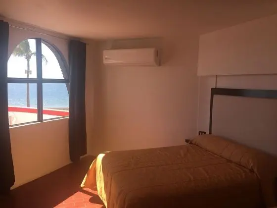 Standard Oda, 2 Çift Kişilik Yatak, Deniz Manzaralı