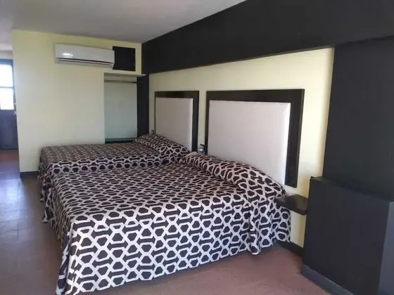 Standard Oda, 2 Çift Kişilik Yatak, Deniz Manzaralı