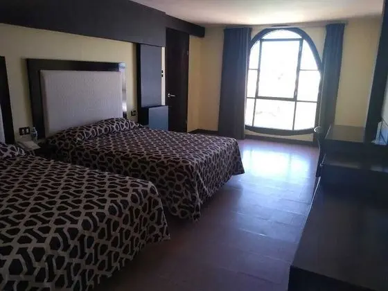 Standard Oda, 2 Çift Kişilik Yatak, Deniz Manzaralı