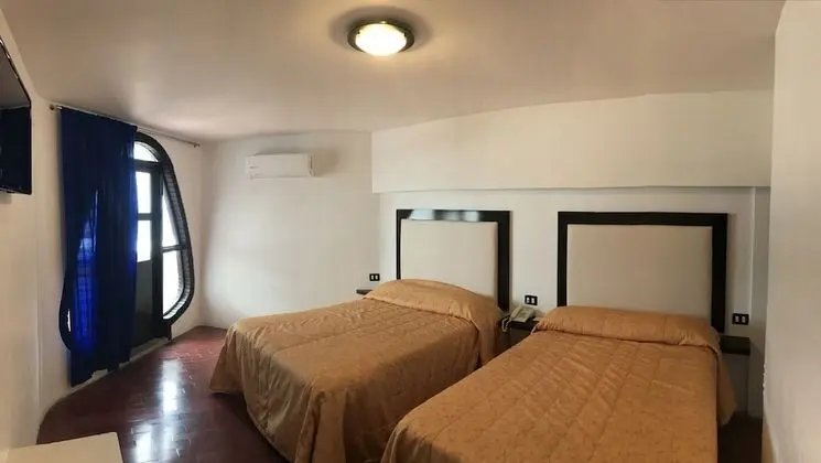 Standard Oda, 2 Çift Kişilik Yatak, Deniz Manzaralı