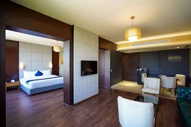 Süit, 1 En Büyük (King) Boy Yatak (EXECUTIVE SUITE)