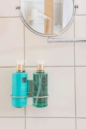 Tek Büyük veya İki Ayrı Yataklı Oda (Essential Double or Twin)