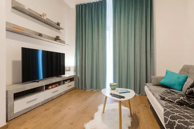 Executive Apart Daire