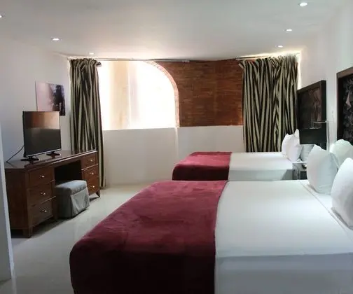 Design Oda (2 King Beds)