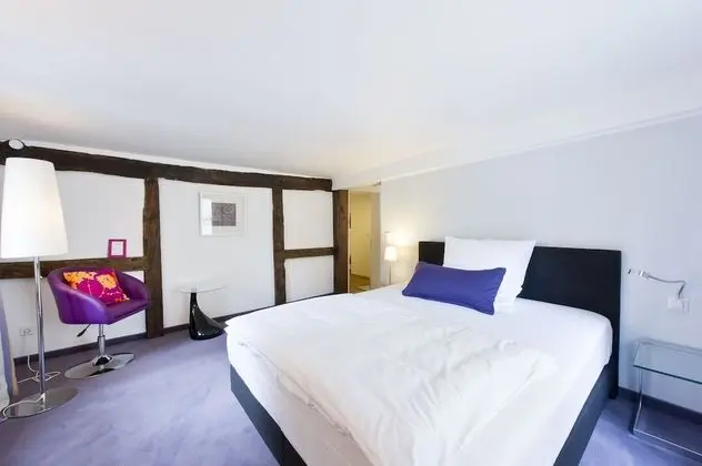 Standard Tek Büyük Yataklı Oda