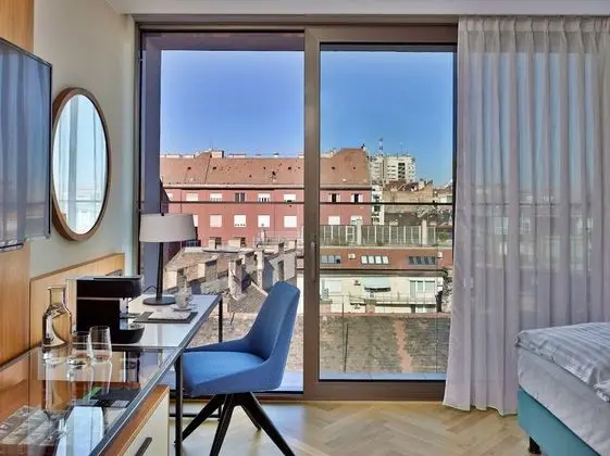 Classic Tek Büyük Yataklı Oda, Balkon