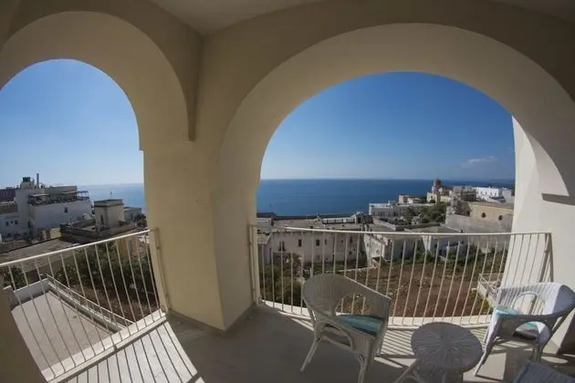 Deluxe Üç Kişilik Oda, Balkon, Deniz Manzaralı