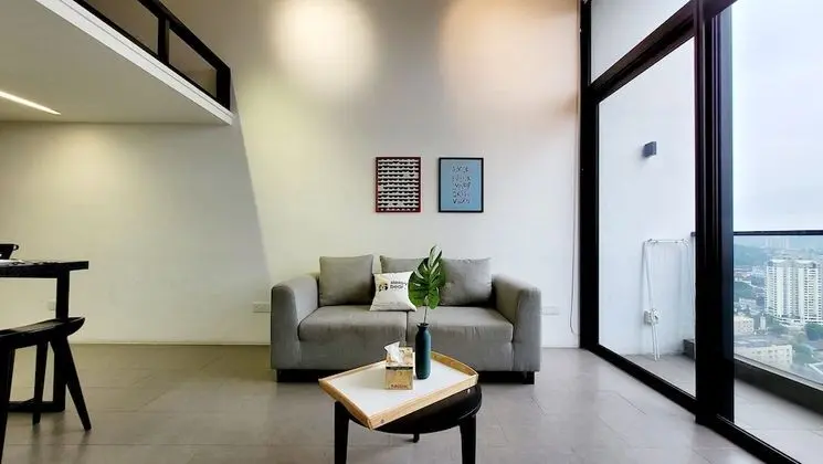 City Çatı Katı (Loft)