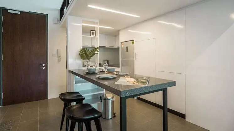 City Çatı Katı (Loft), 1 Büyük (Queen) Boy Yatak (A)
