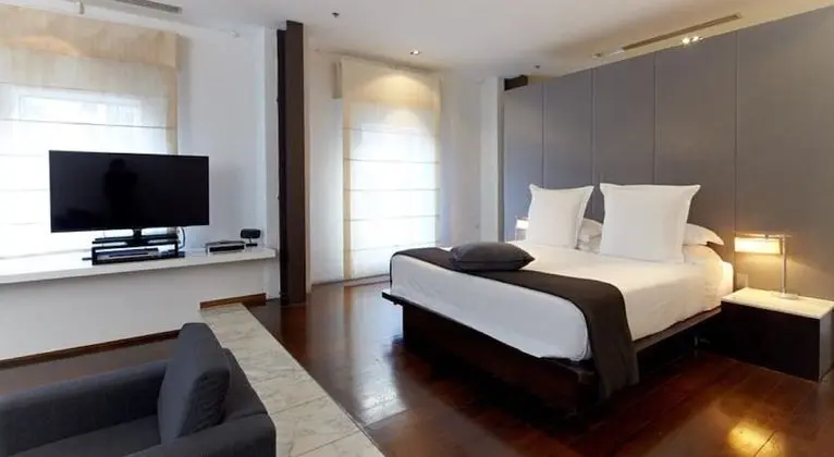 Çatı Katı Süiti (Penthouse)