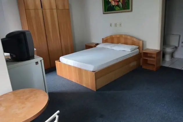 Superior Tek Büyük Yataklı Oda