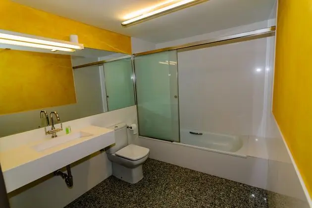 Çift Kişilik Tek Kişi Kullanım With Double Bed