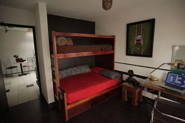 Üç Kişilik Oda, Ortak Banyo (Xanga)