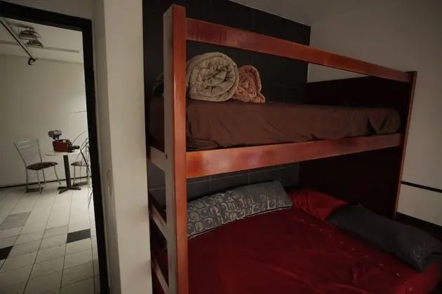 Üç Kişilik Oda, Ortak Banyo (Xanga)