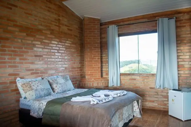 Dağ Evi, 1 Çift Kişilik Yatak ve Çekyat, Şömine, Dağ Manzaralı