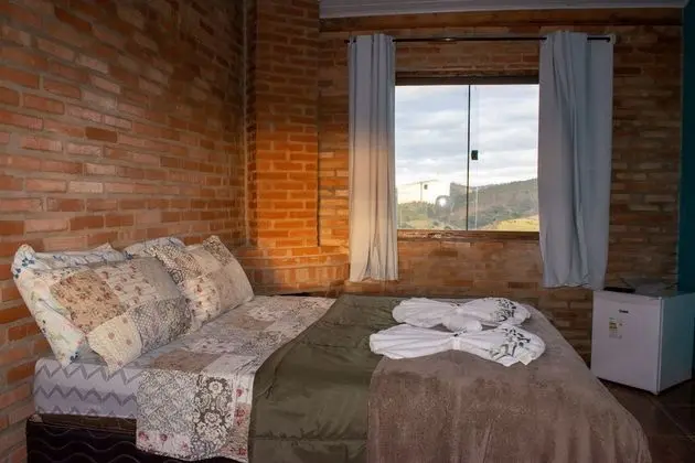 Dağ Evi, 1 Çift Kişilik Yatak ve Çekyat, Şömine, Dağ Manzaralı