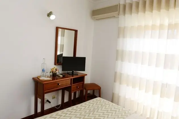 Tek Büyük Yataklı Oda, Sigara İçilmez