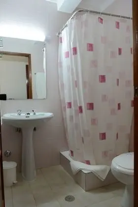 Tek Büyük Yataklı Oda, Sigara İçilmez