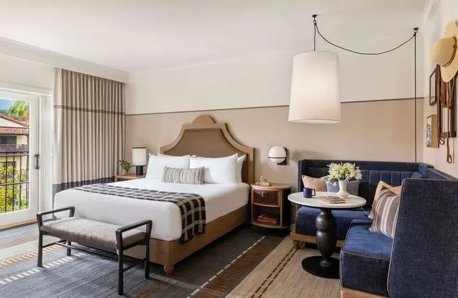 Luxury Süit, 1 En Büyük (King) Boy Yatak, Balkon, Avlu Manzaralı (Presidential Suite, 1 King Bed)