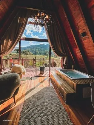 Romantic Stüdyo Süit