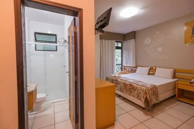 Tek Büyük veya İki Ayrı Yataklı Oda, 1 Çift Kişilik Yatak