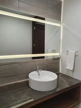 Tek Büyük Yataklı Oda, 2 Çift Kişilik Yatak