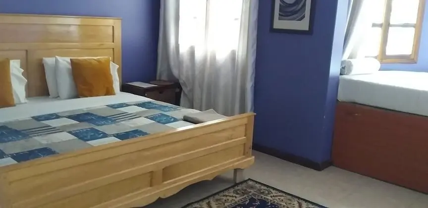 Exclusive Büyük Yataklı Tek Kişilik Oda