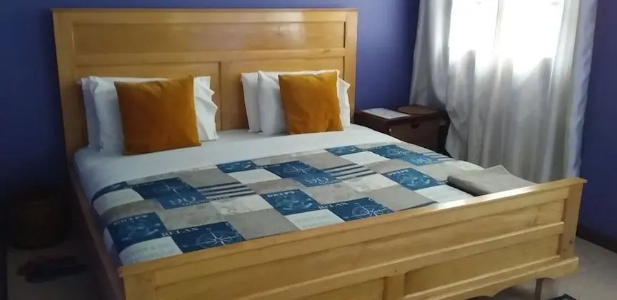 Exclusive Büyük Yataklı Tek Kişilik Oda